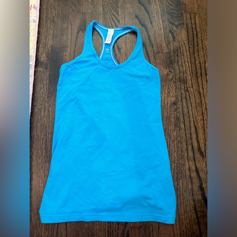 Ivivva athletic top! Size youth 14 (fits adults)